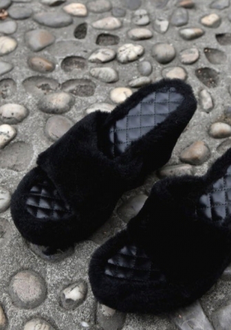 2021 Styles Women Fashion INS Styles Fashion Autumn Slipper