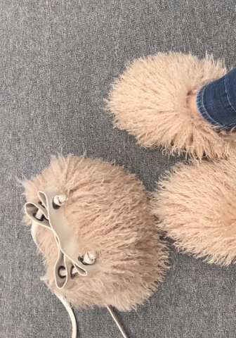 (Only Handbag)(Khaki)2023 Styles Women Sexy&Fashion Spring&Summer TikTok&Instagram Styles Fluffy Handbag