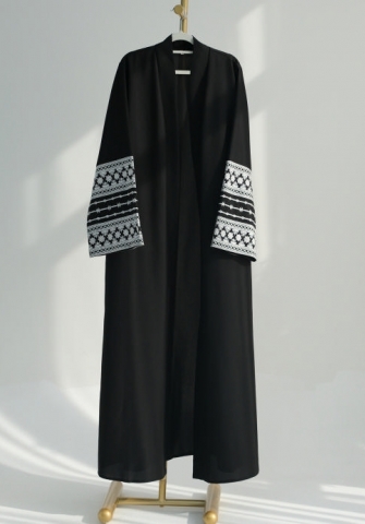 (Real Image)2024 Styles Women Muslim Embroidered Elegant Open Front Long Robe