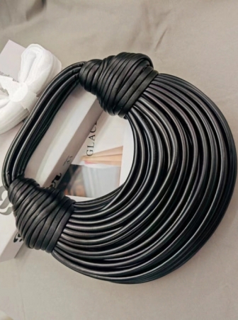 (Real Image)2024 Styles Women Fashionable Niche Design Unique Woven Noodle Crossbody Tote Bag