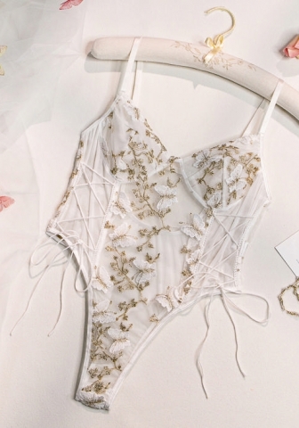 (Real Image)2024 Styles Women Butterfly Embroidered Body-Hugging Sexy Versatile Erotic Bodysuit