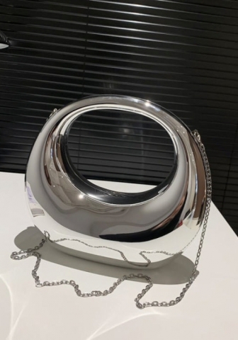 (With Chain)2024 Styles Stylish Large Solid Color Chain Crossbody Bag for Women - Perfect for Evening Parties